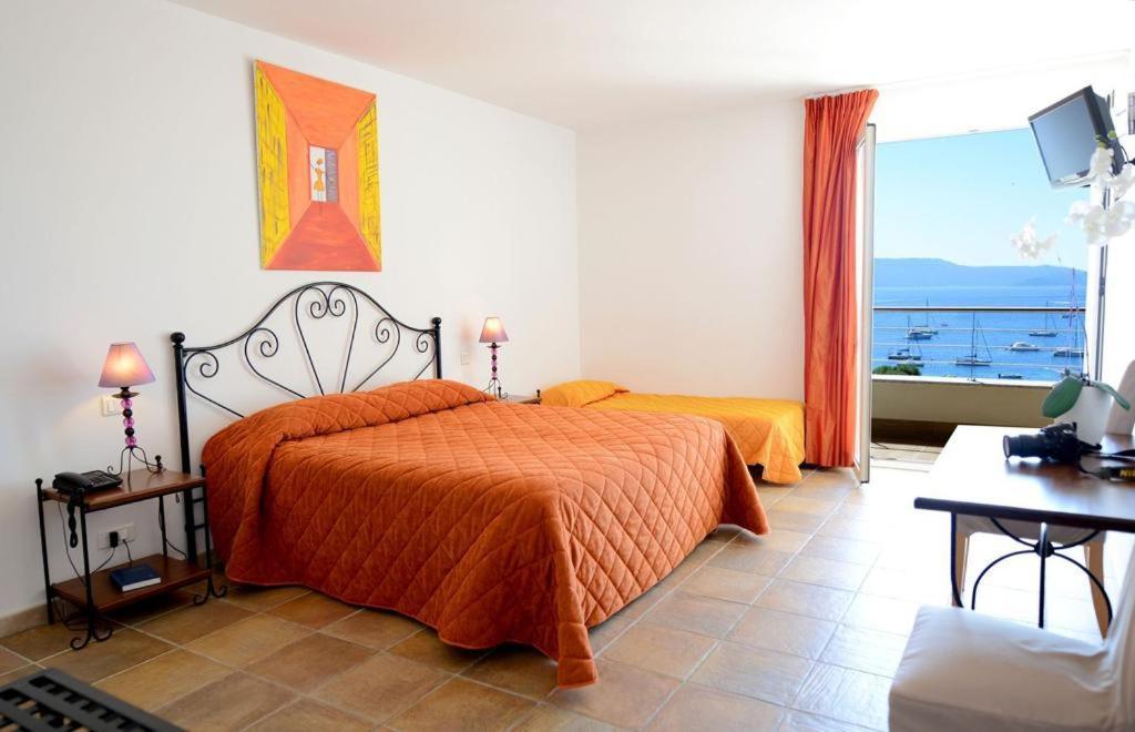 Hotel Les Eucalyptus Porto Pollo Exterior photo