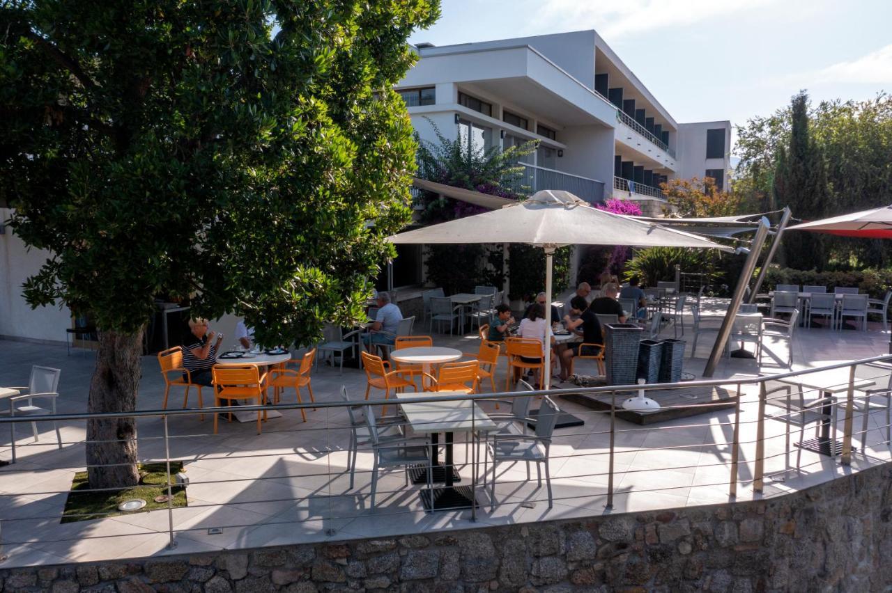 Hotel Les Eucalyptus Porto Pollo Exterior photo