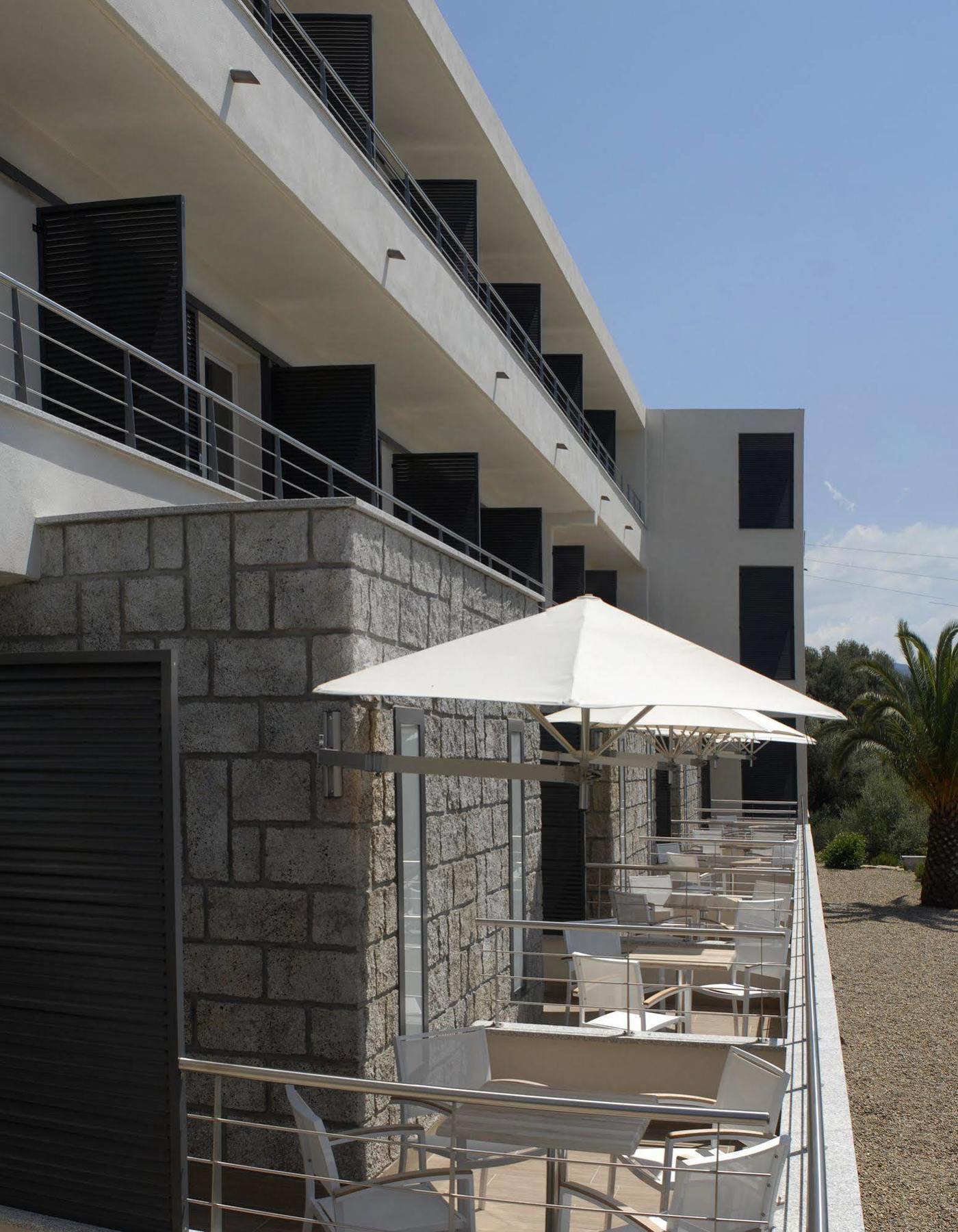 Hotel Les Eucalyptus Porto Pollo Exterior photo