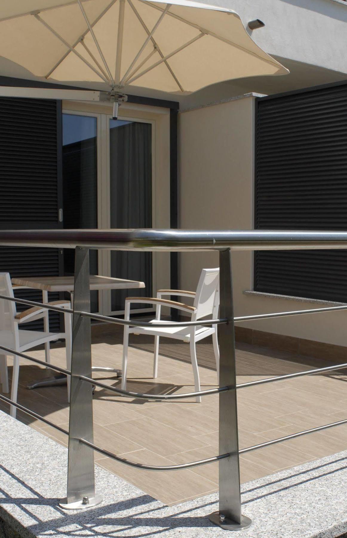 Hotel Les Eucalyptus Porto Pollo Exterior photo